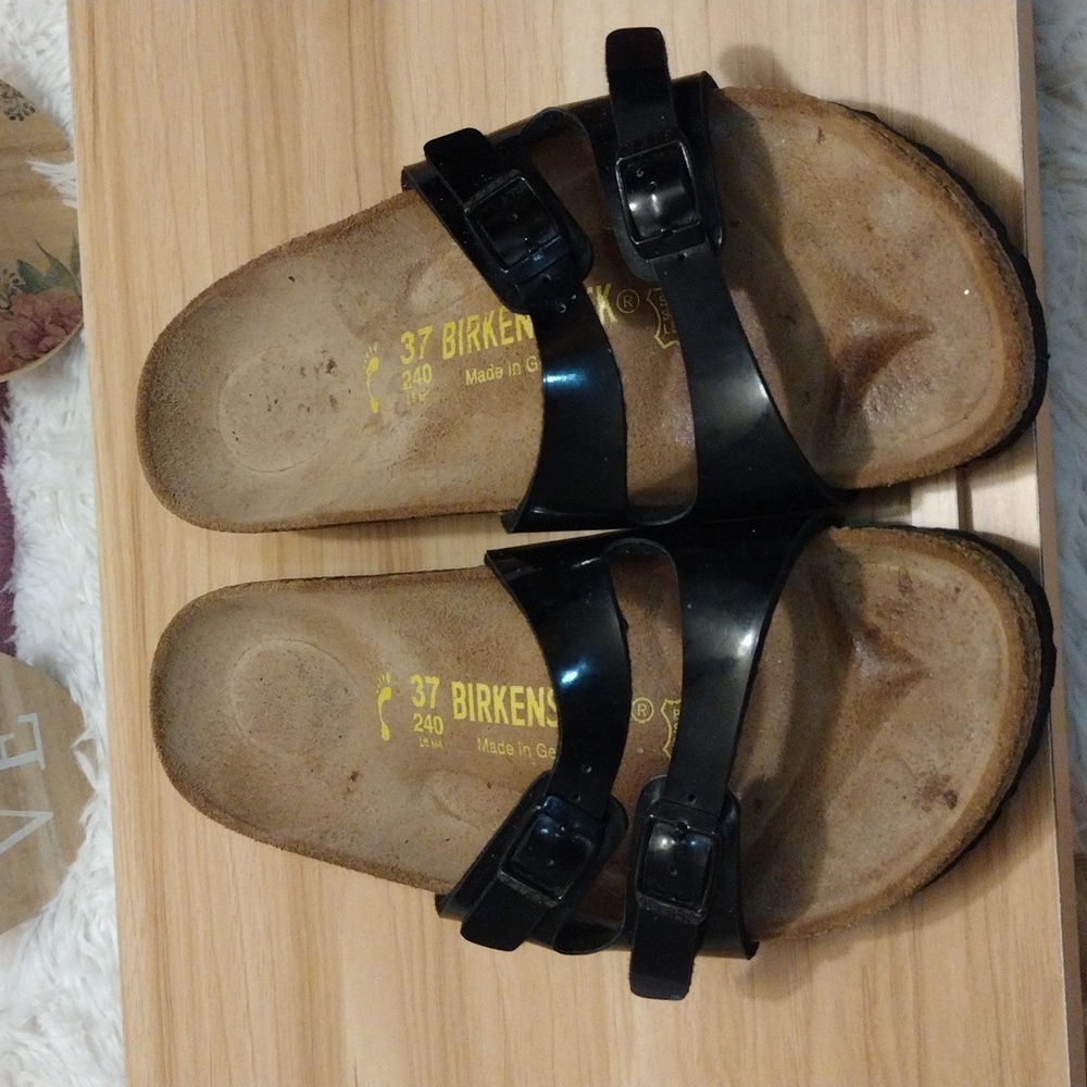 Birkenstock Ibiza Patent Black Sandals with Glossy Straps and Cork Footbed 6